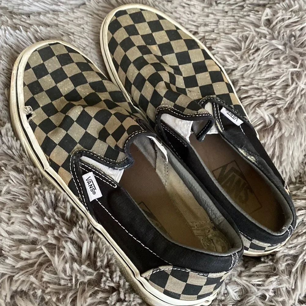 Vans rugged skip on shoes black grey checkered men’s 6.5 Womans 8 worn